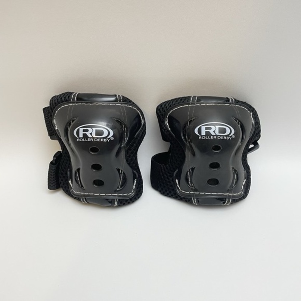 Roller Derby Elbow Pads Youth 5-10 Black and White